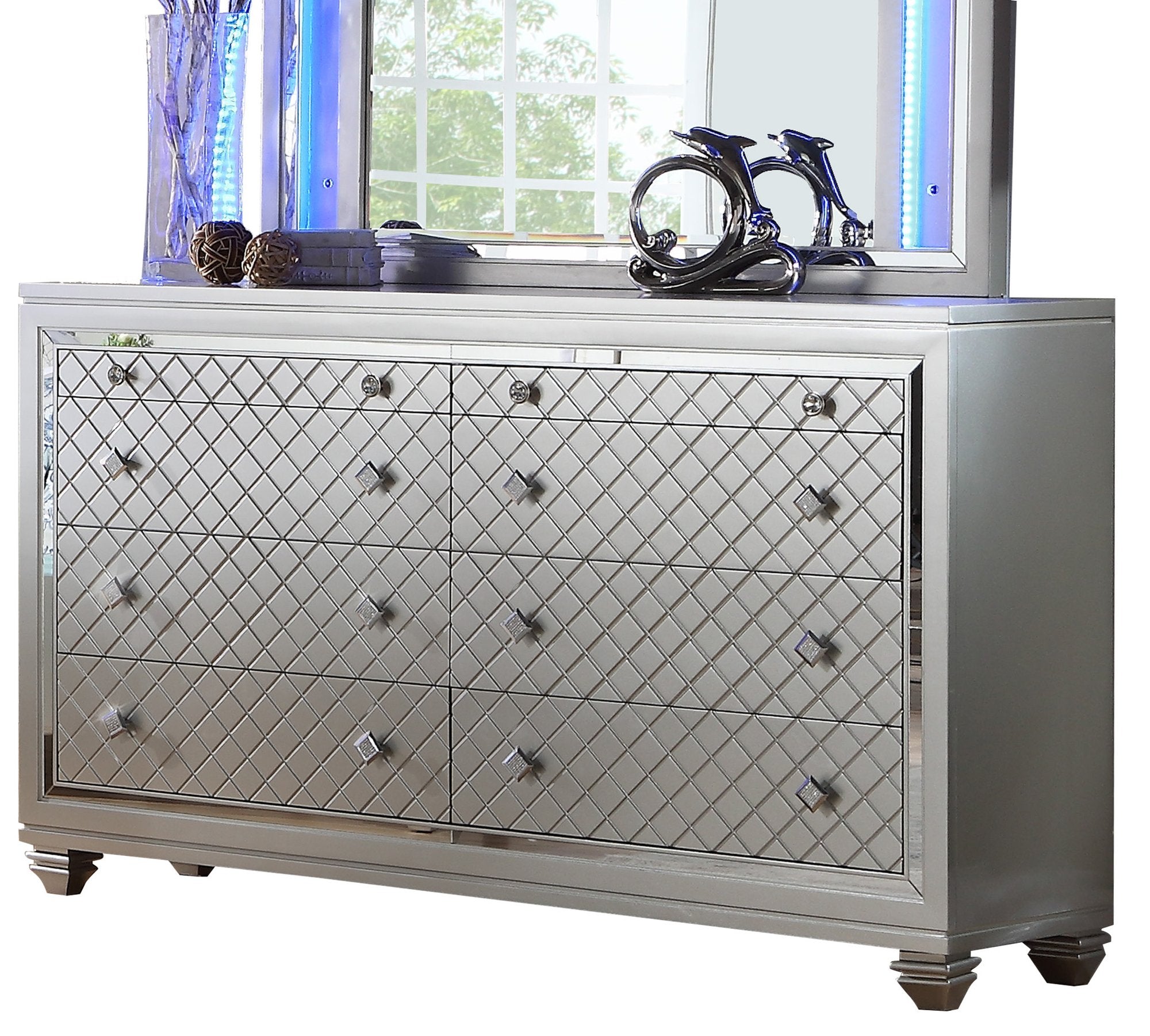 SHINEY DRESSER