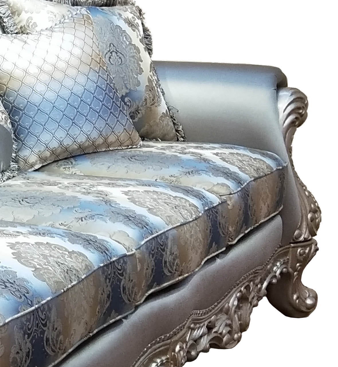 ARIEL LOVESEAT