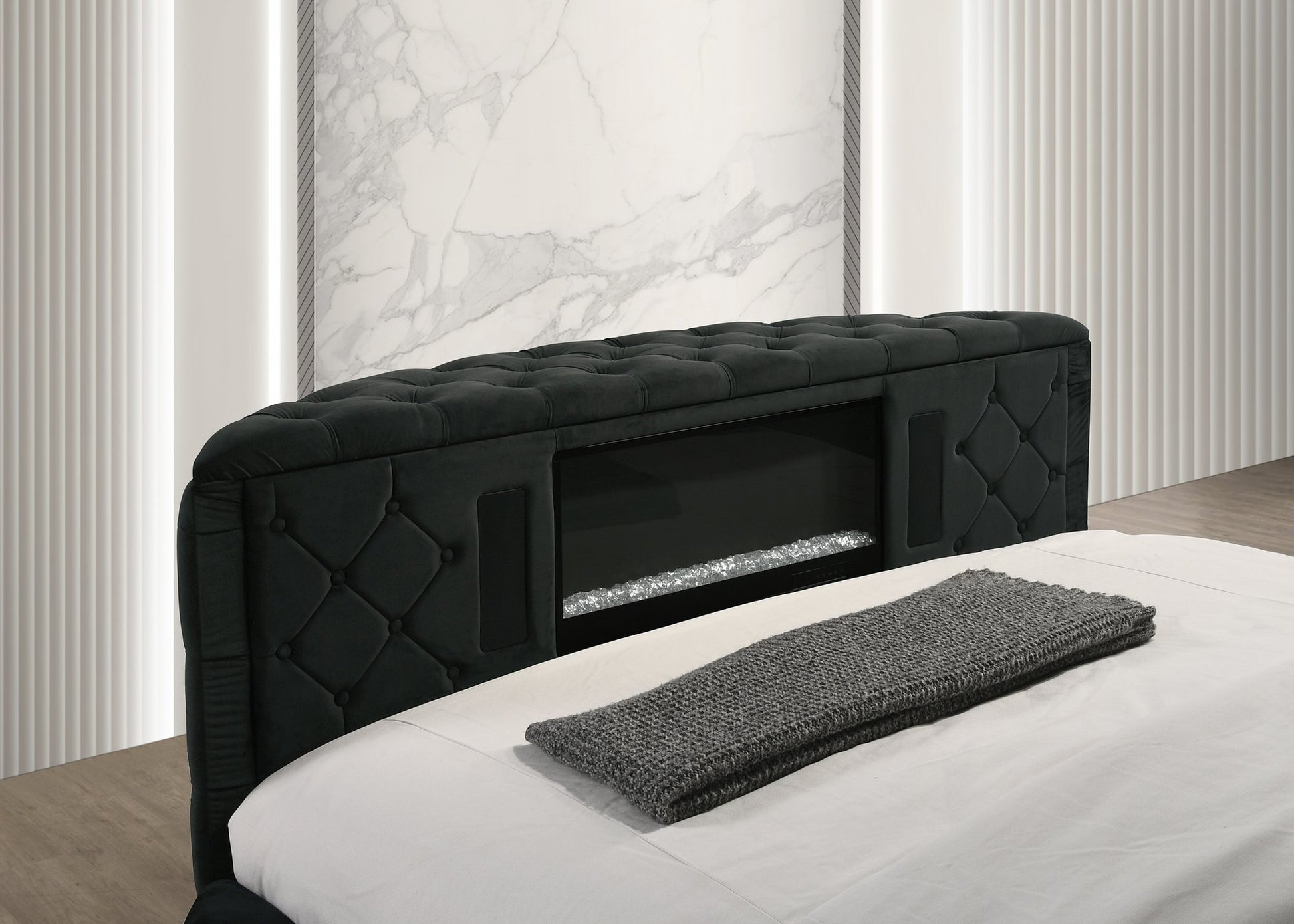VOLTARE K/Q STORAGE RL-LEFT BLACK