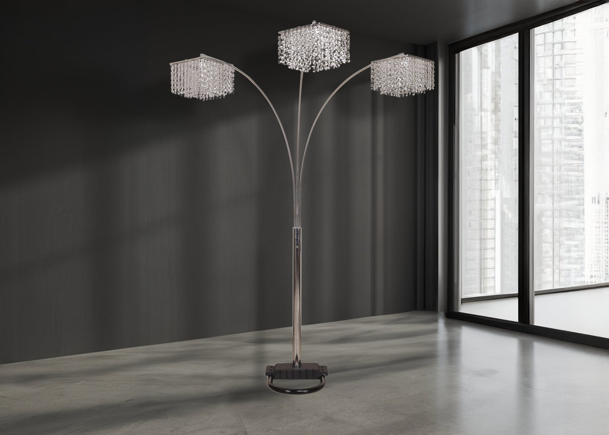 FLOOR LAMP