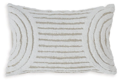 Farissen Pillow (Set of 4)