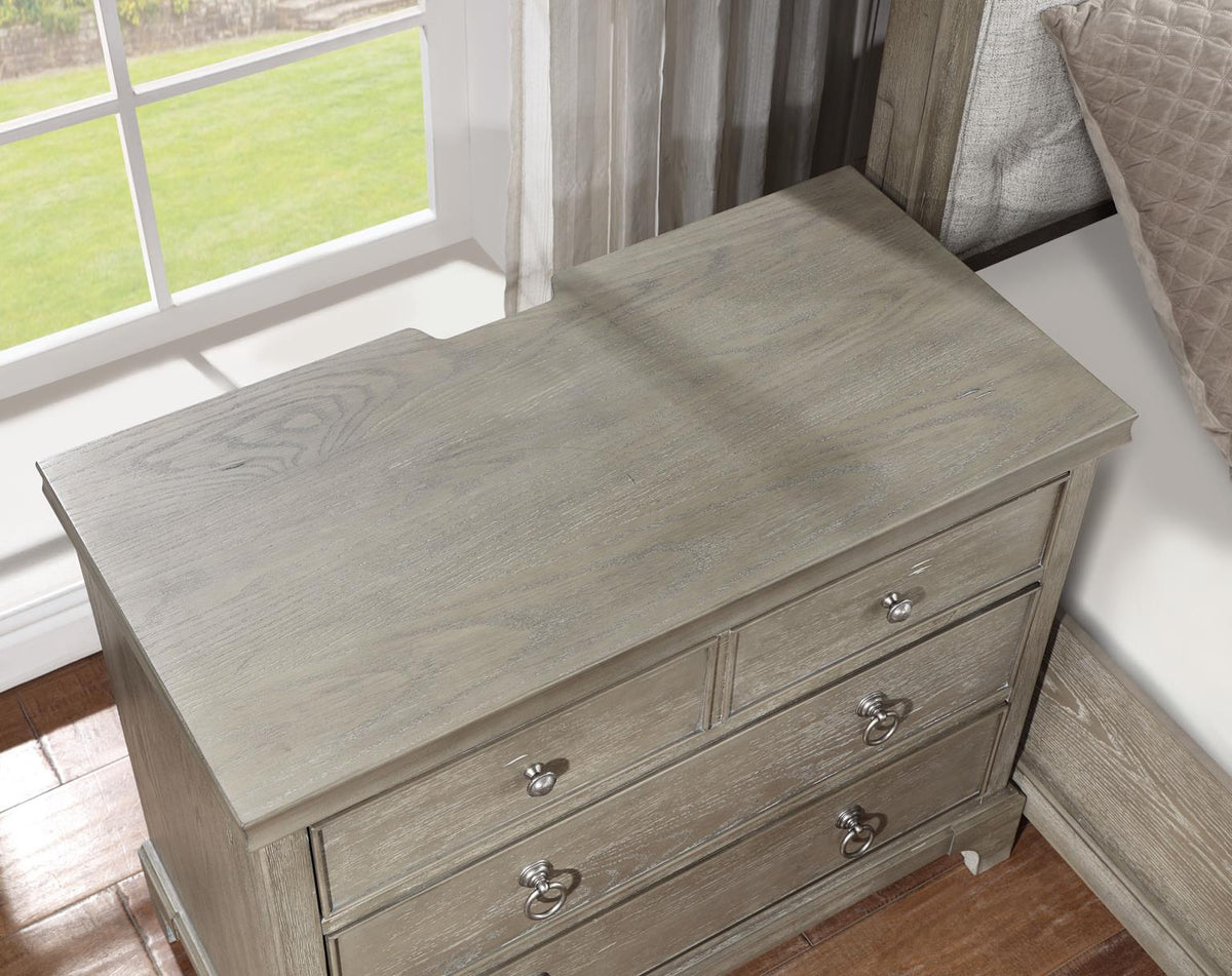 Gray Queen 3-Piece Bedroom Set B022