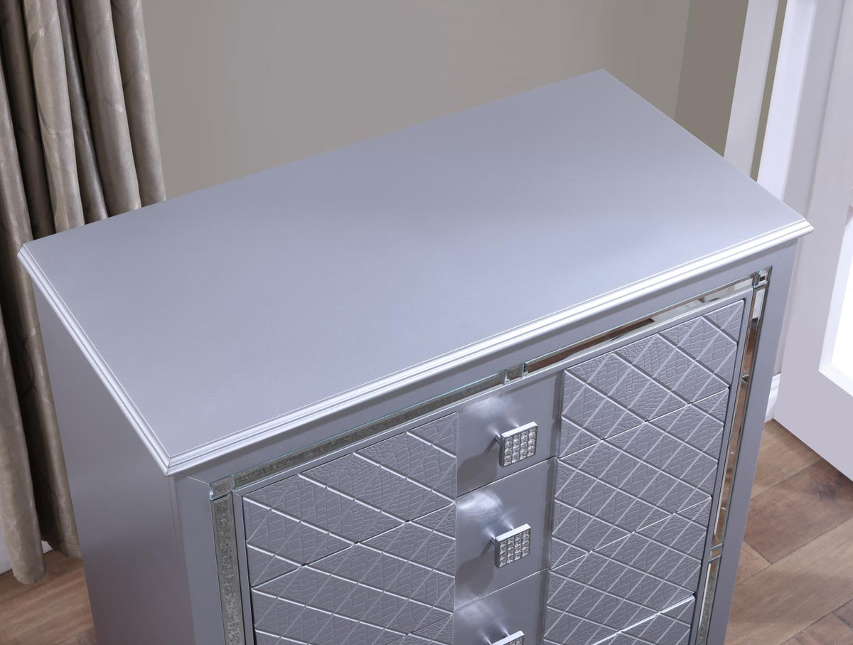 Silver King 3-Piece Bedroom Set B048