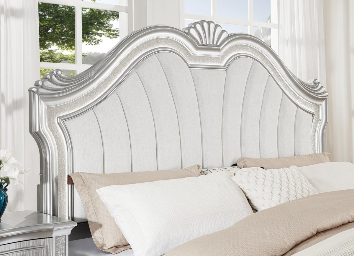 Silver Queen 3-Piece Bedroom Set B076