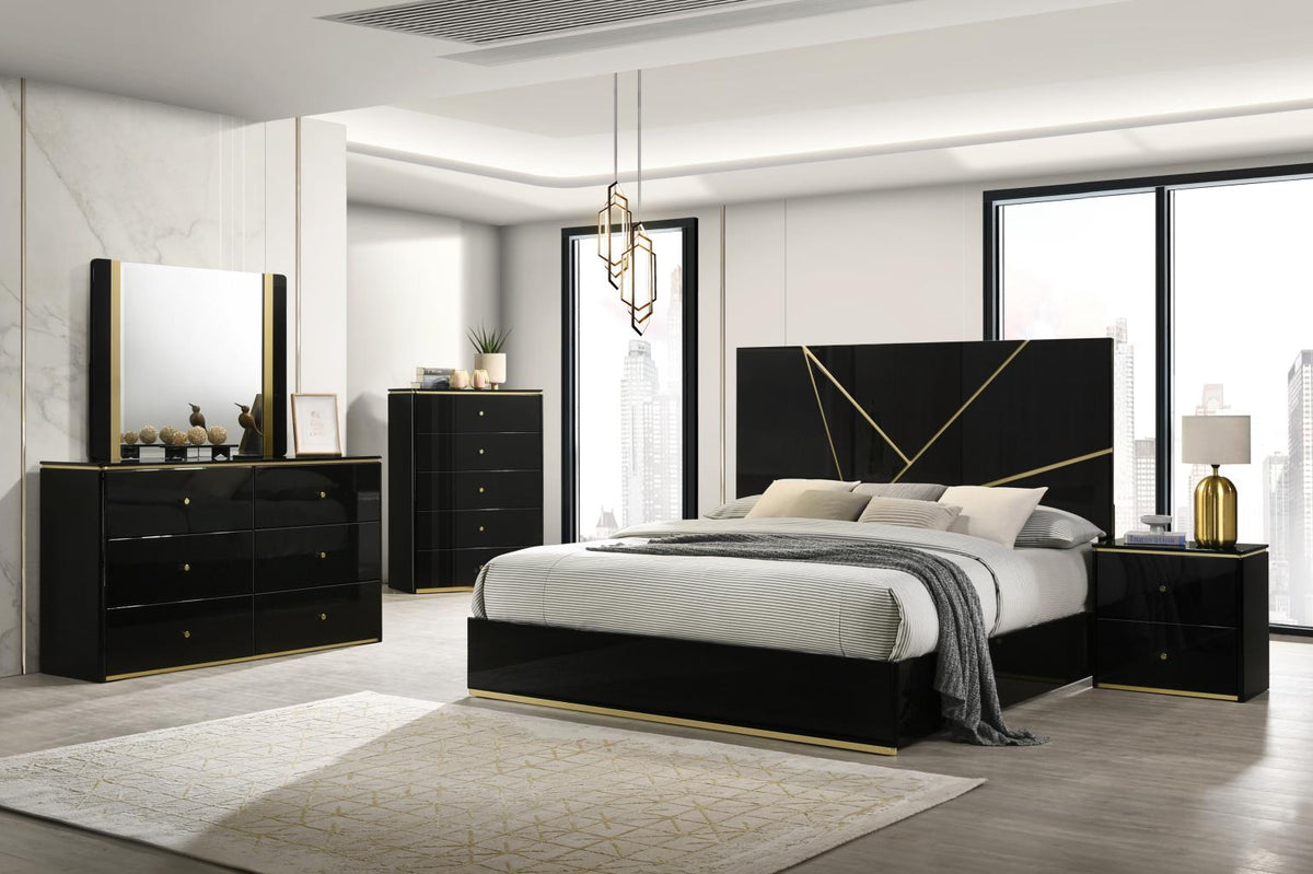 Black/Gold Line Bed