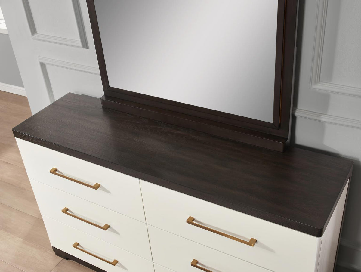 White King 3-Piece Bedroom Set B126