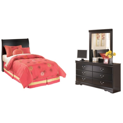 Huey Vineyard Twin Sleigh Headboard, Dresser and Mirror