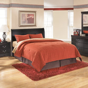 Huey Vineyard Queen Sleigh Headboard, Dresser, Mirror and Nightstand
