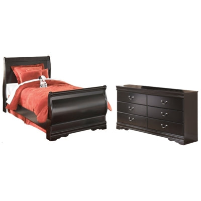 Huey Vineyard Twin Sleight Bed and Dresser