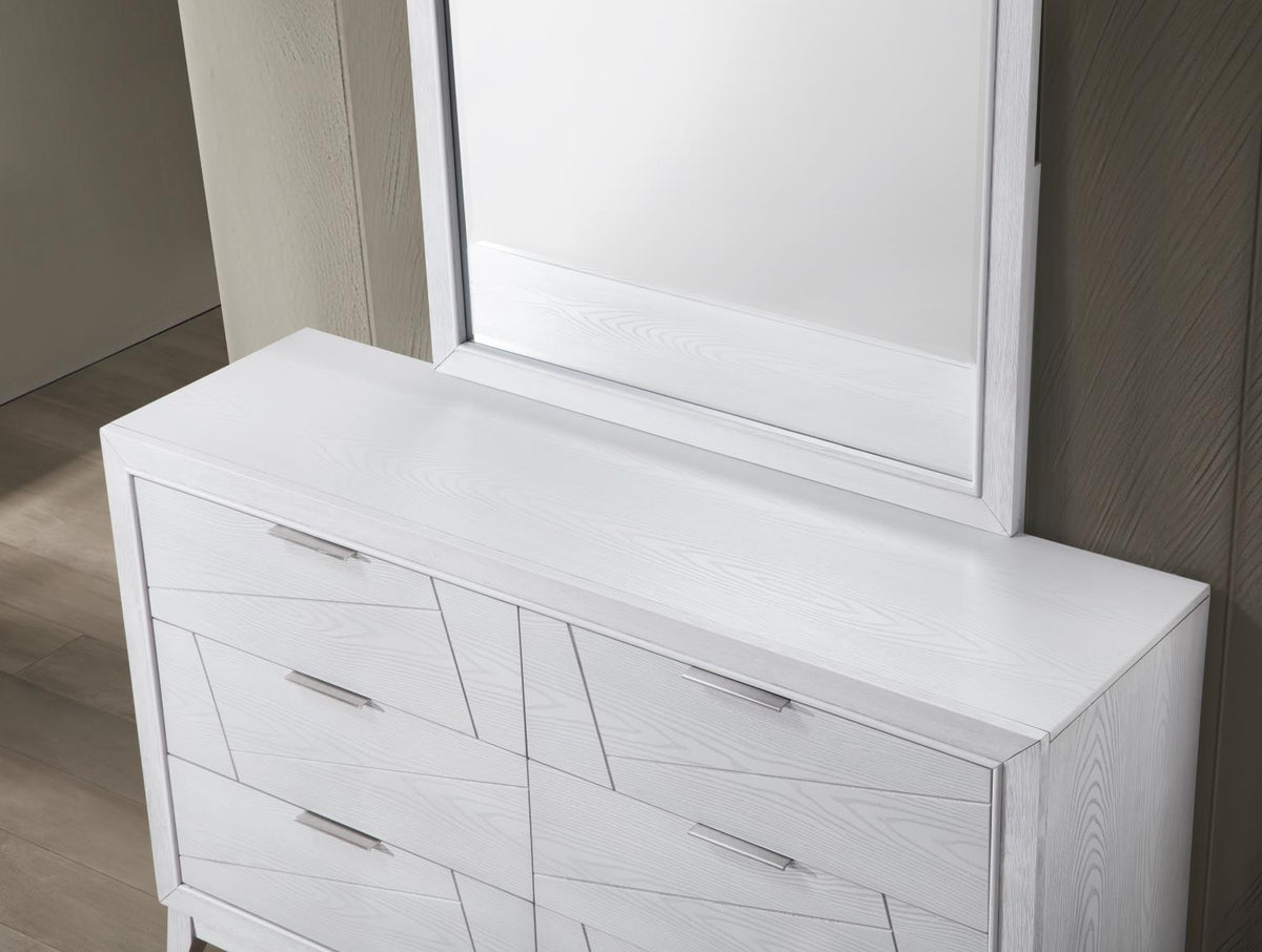 Antique White King 3-Piece Bedroom Set B242