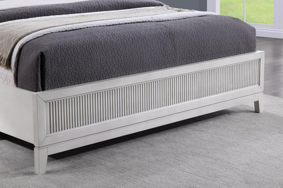 Beige King 3-Piece Bedroom Set