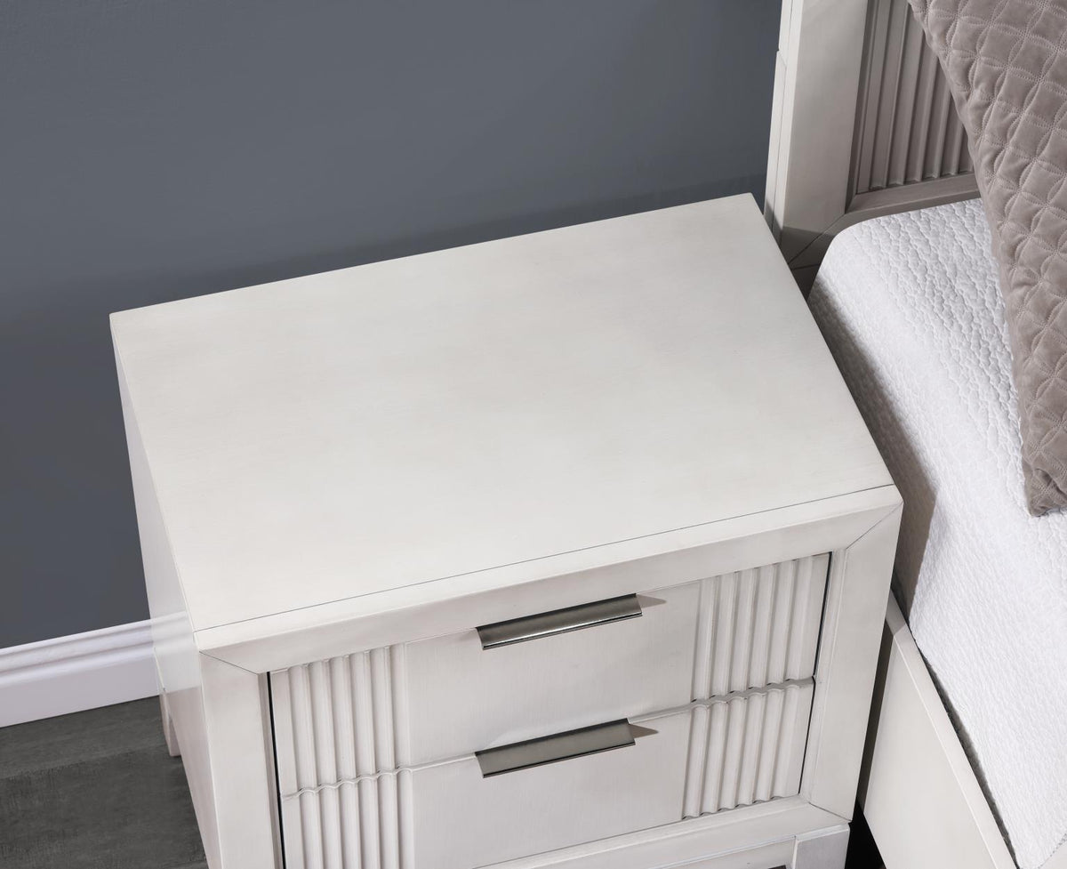 Beige Queen 5-Piece Bedroom Set