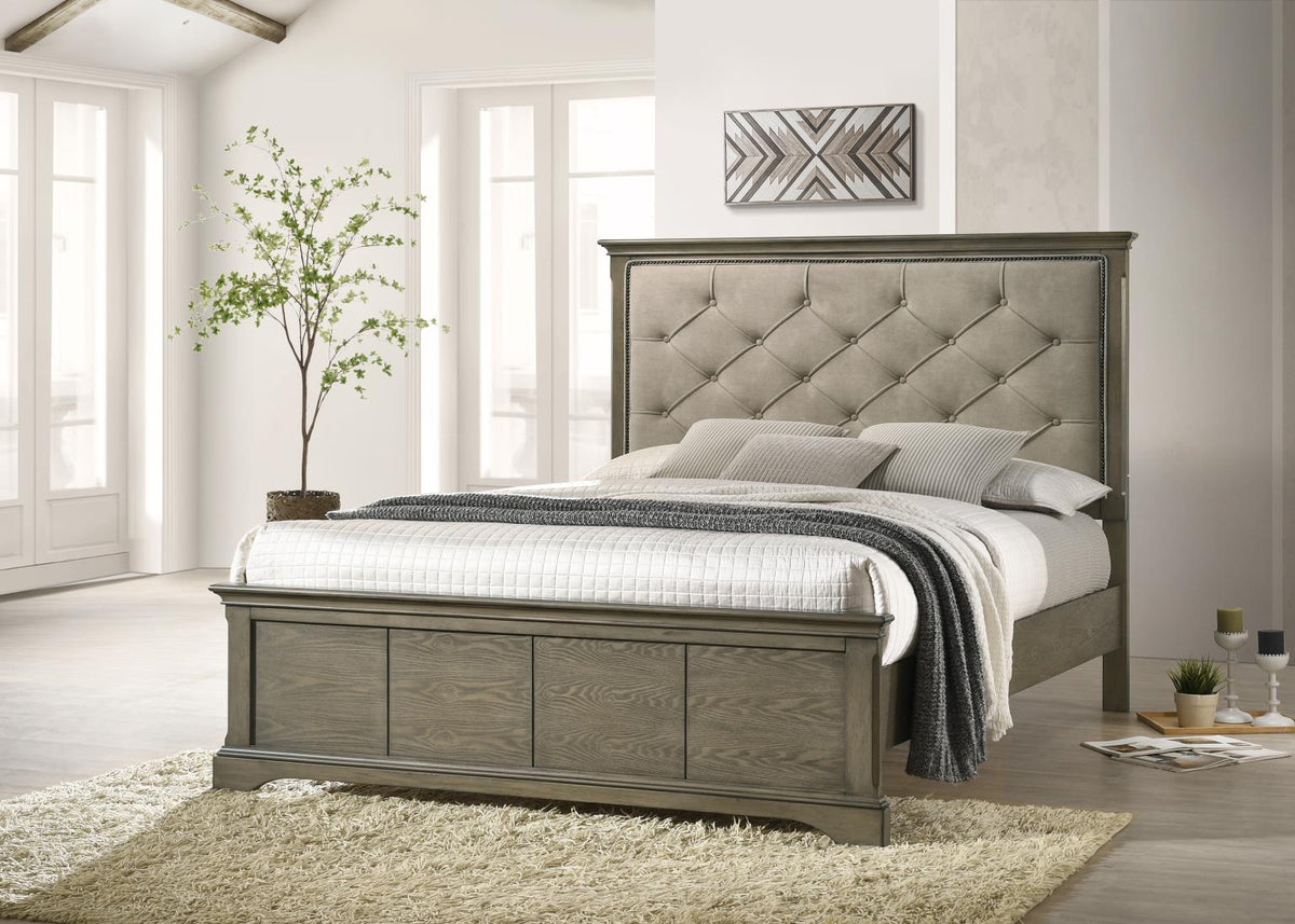 Medium Dark Ash Queen 3-Piece Bedroom Set