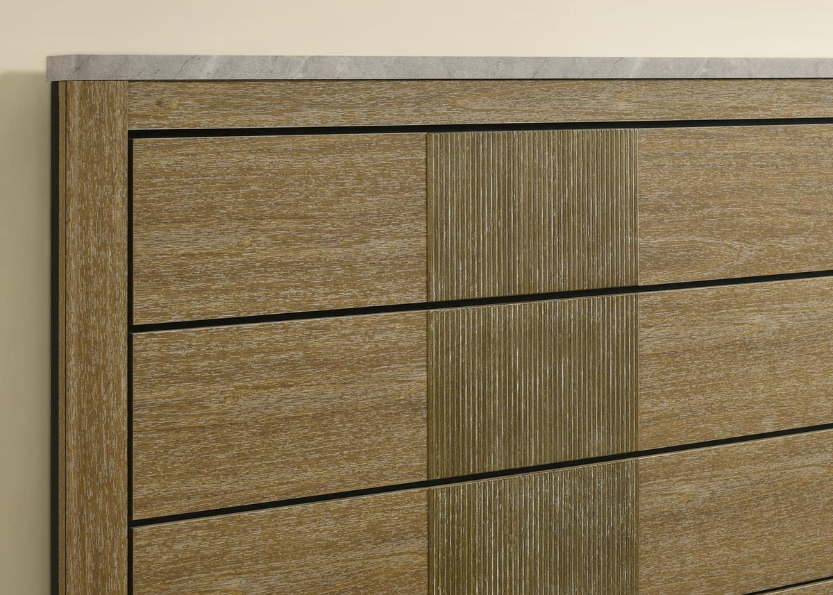 Aspen Oak King 3-Piece Bedroom Set