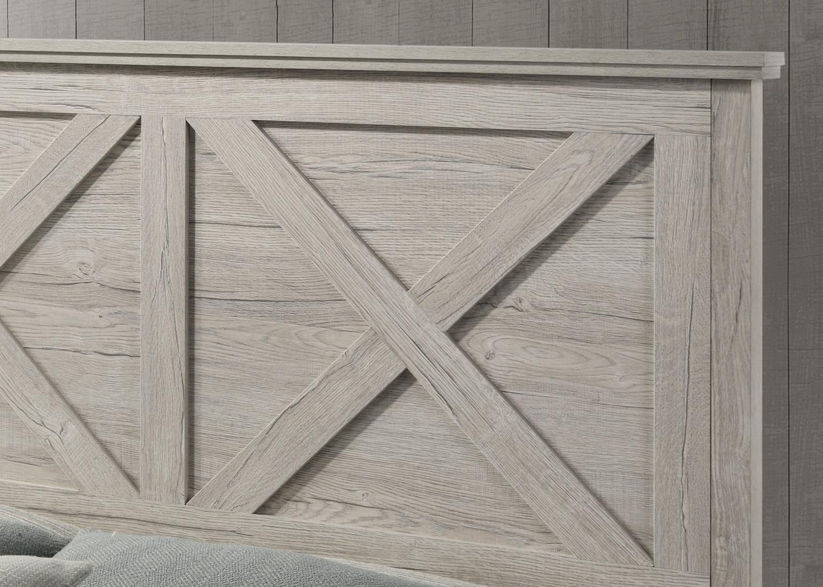 White Wash King 3-Piece Bedroom Set B523