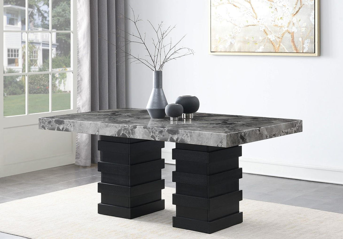 7-Piece Dining Set Black Leather D137