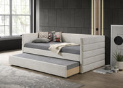 Pearl Daybed