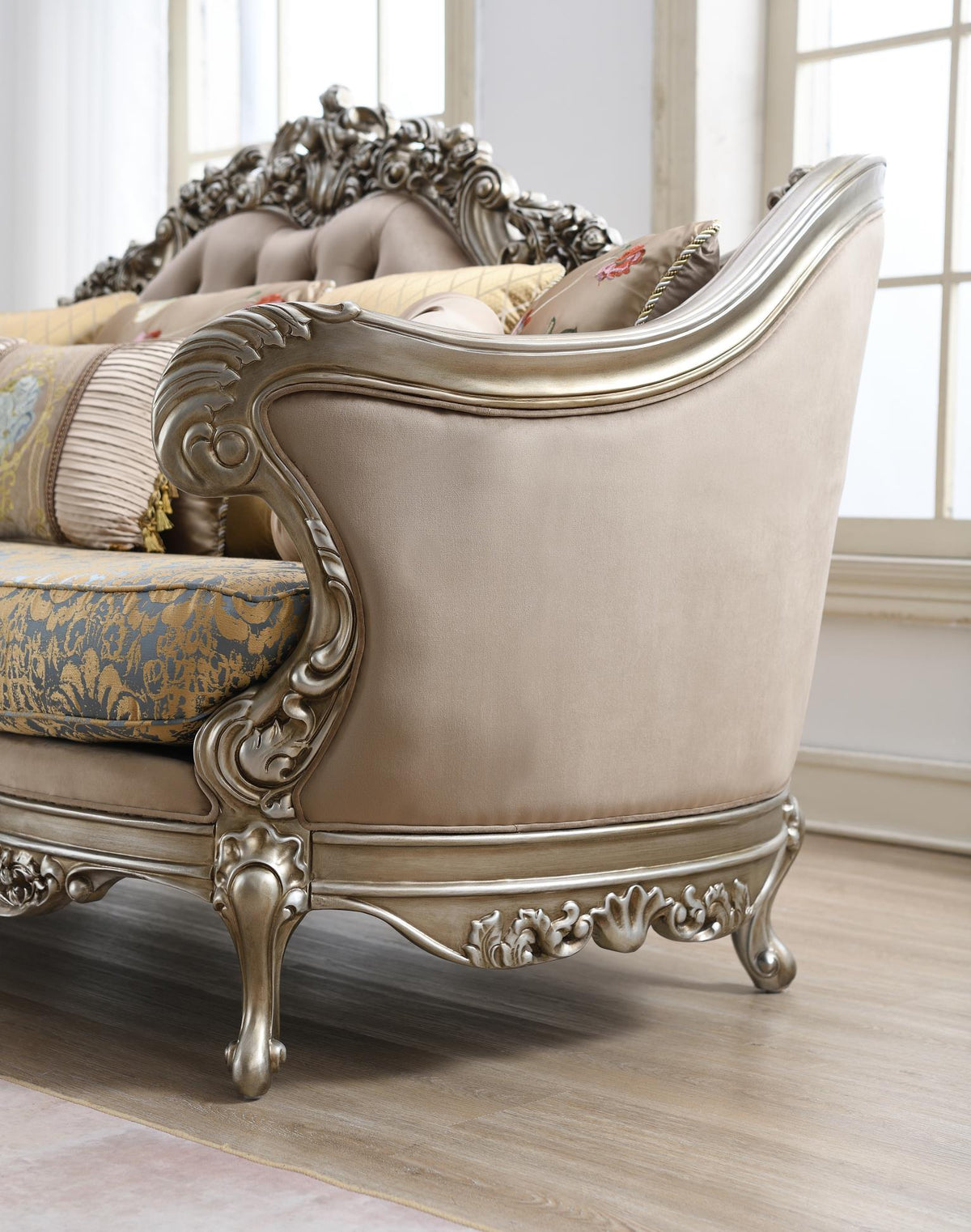 Traditional Brown 2-Piece Living Room Set U197