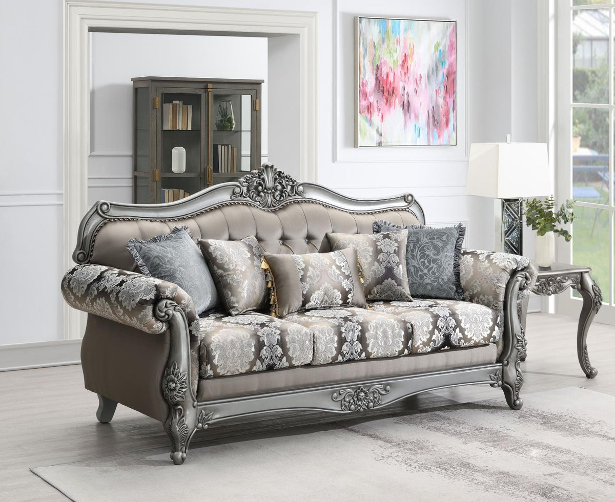 Traditional Gray Loveseat