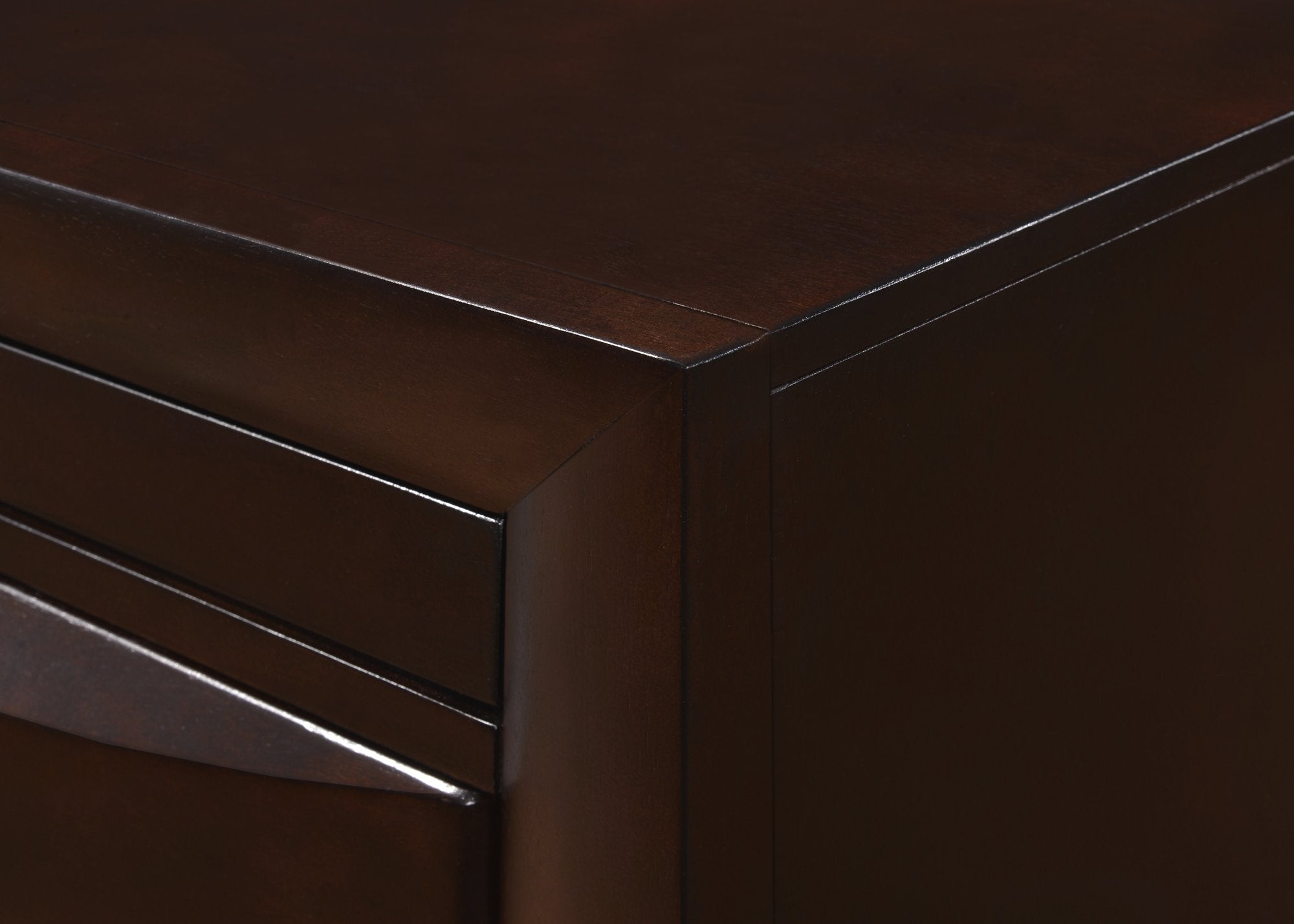 EMILY DRESSER 8 DRAWERS DARK CHERRY