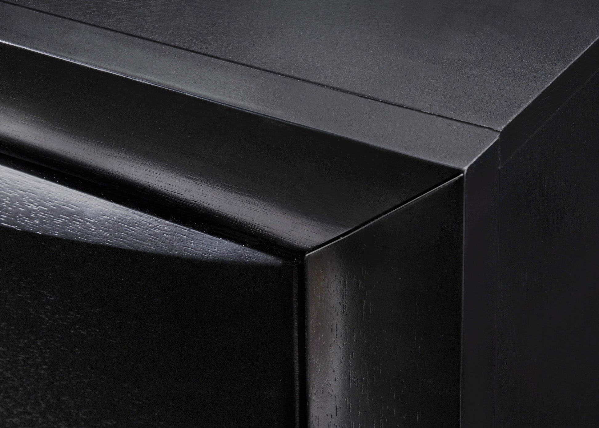 BLACK EMILY NIGHT STAND