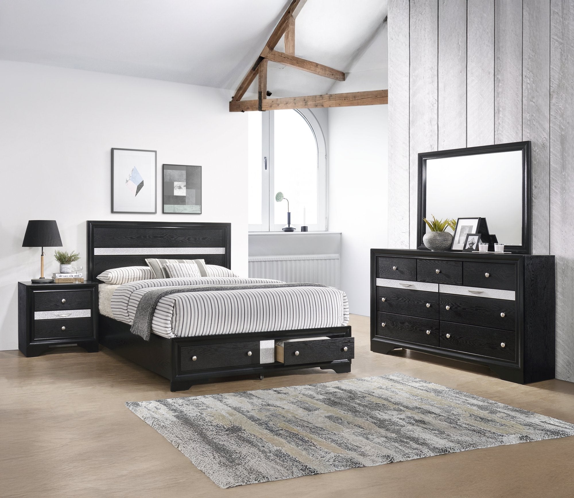 REGATA CHEST BLACK/SILVER