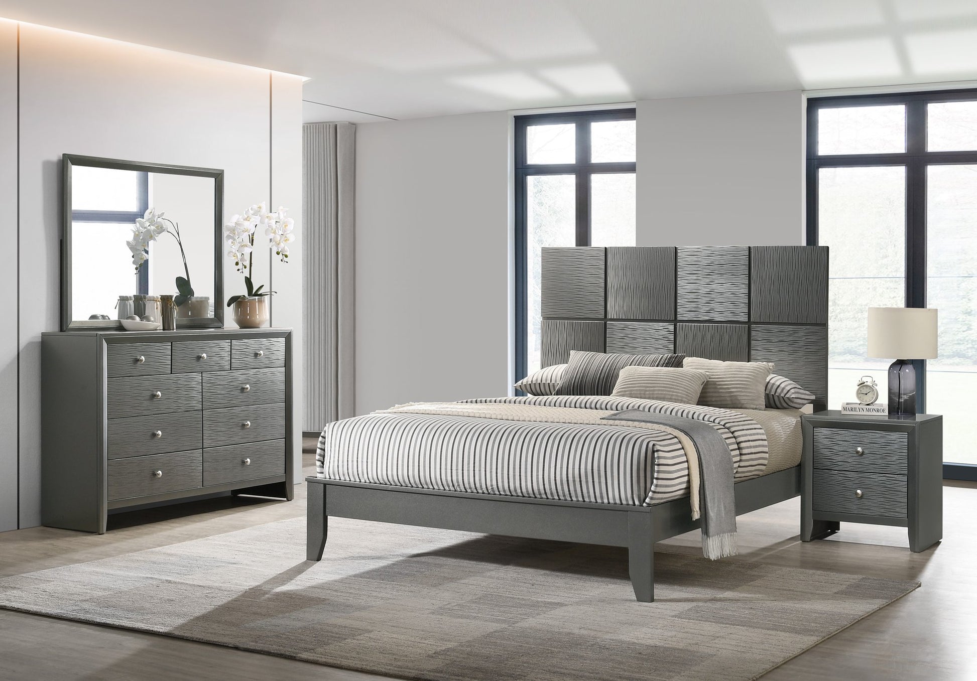 DENKER CHEST GUN METAL