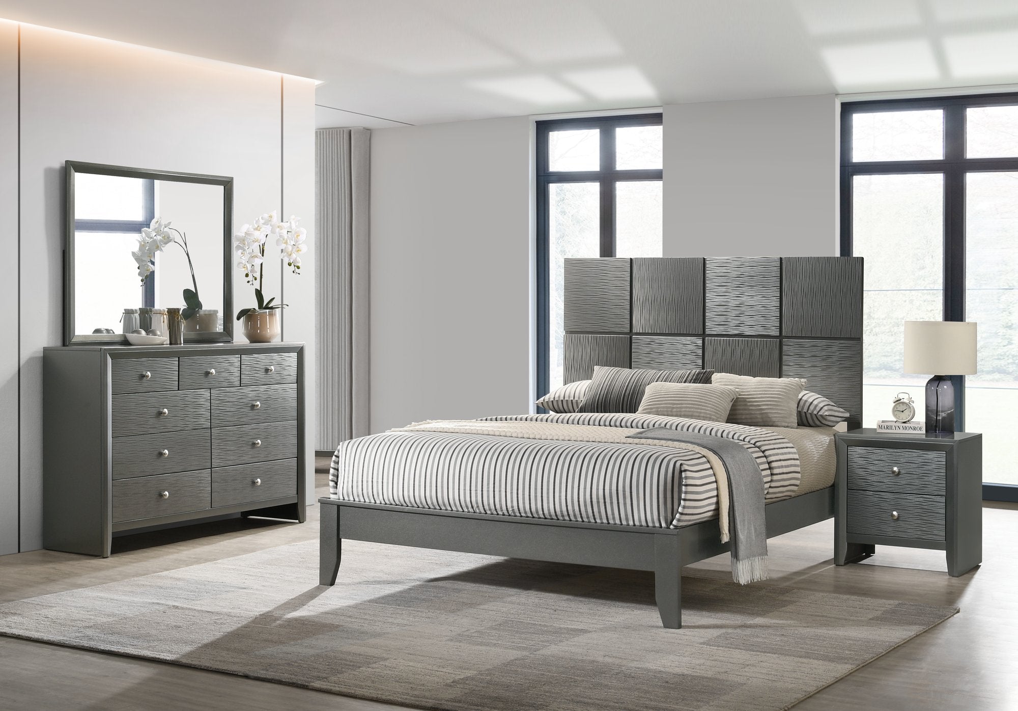DENKER CHEST GUN METAL