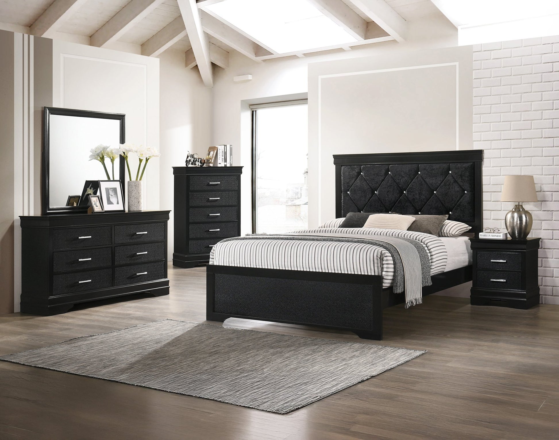 AMALIA DRESSER TOP BLACK