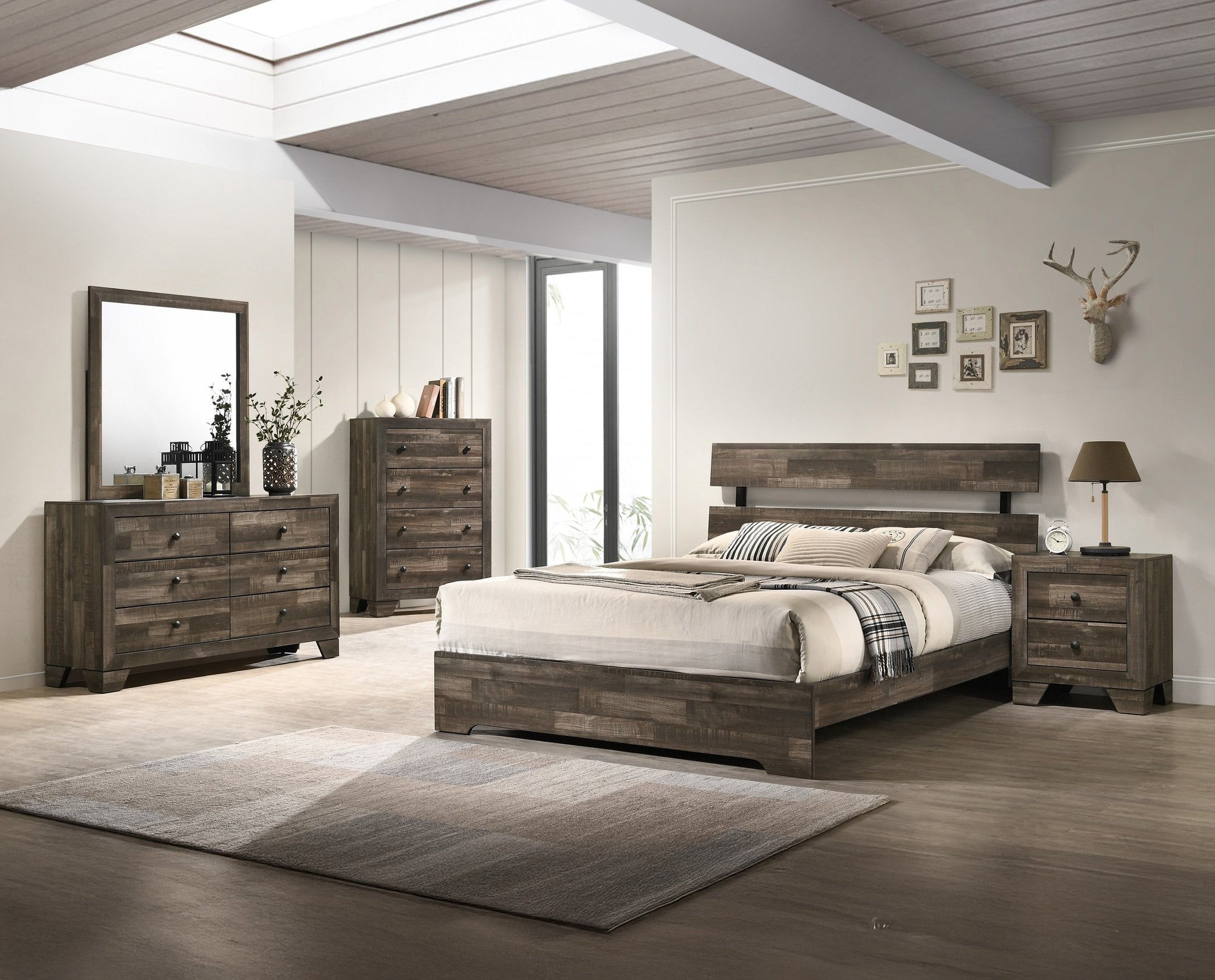 ATTICUS DRESSER TOP
