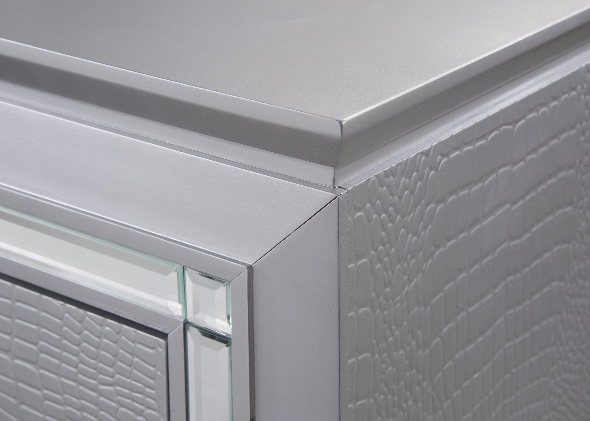 LILLIAN LED DRESSER TOP