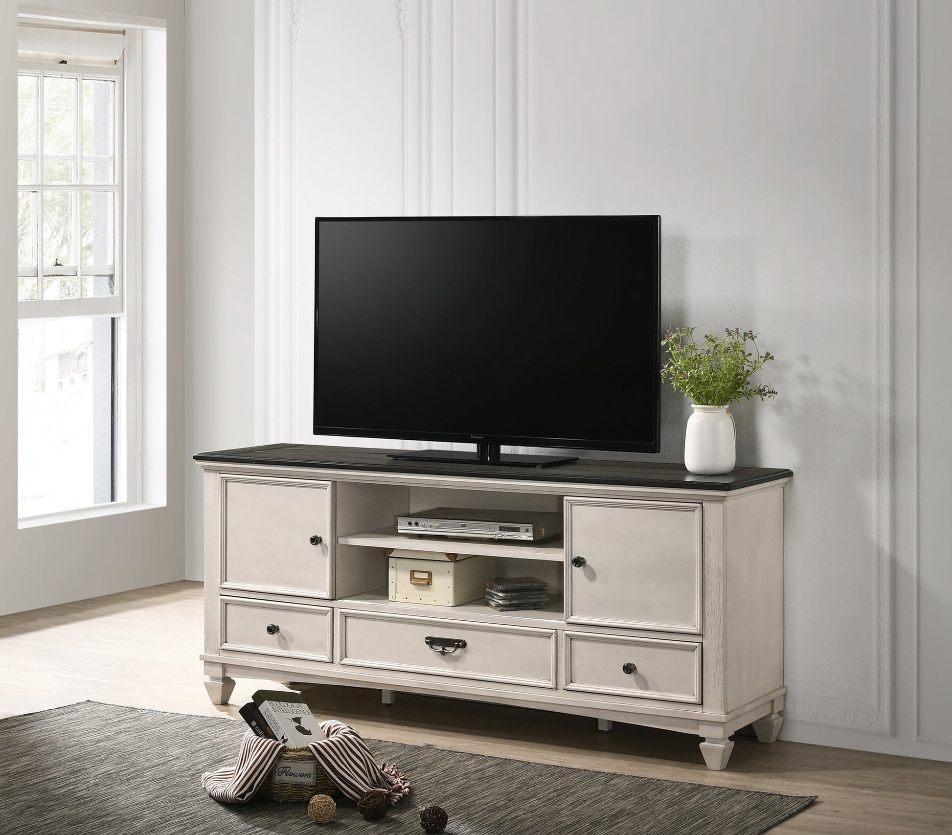 SAWYER CHEST
