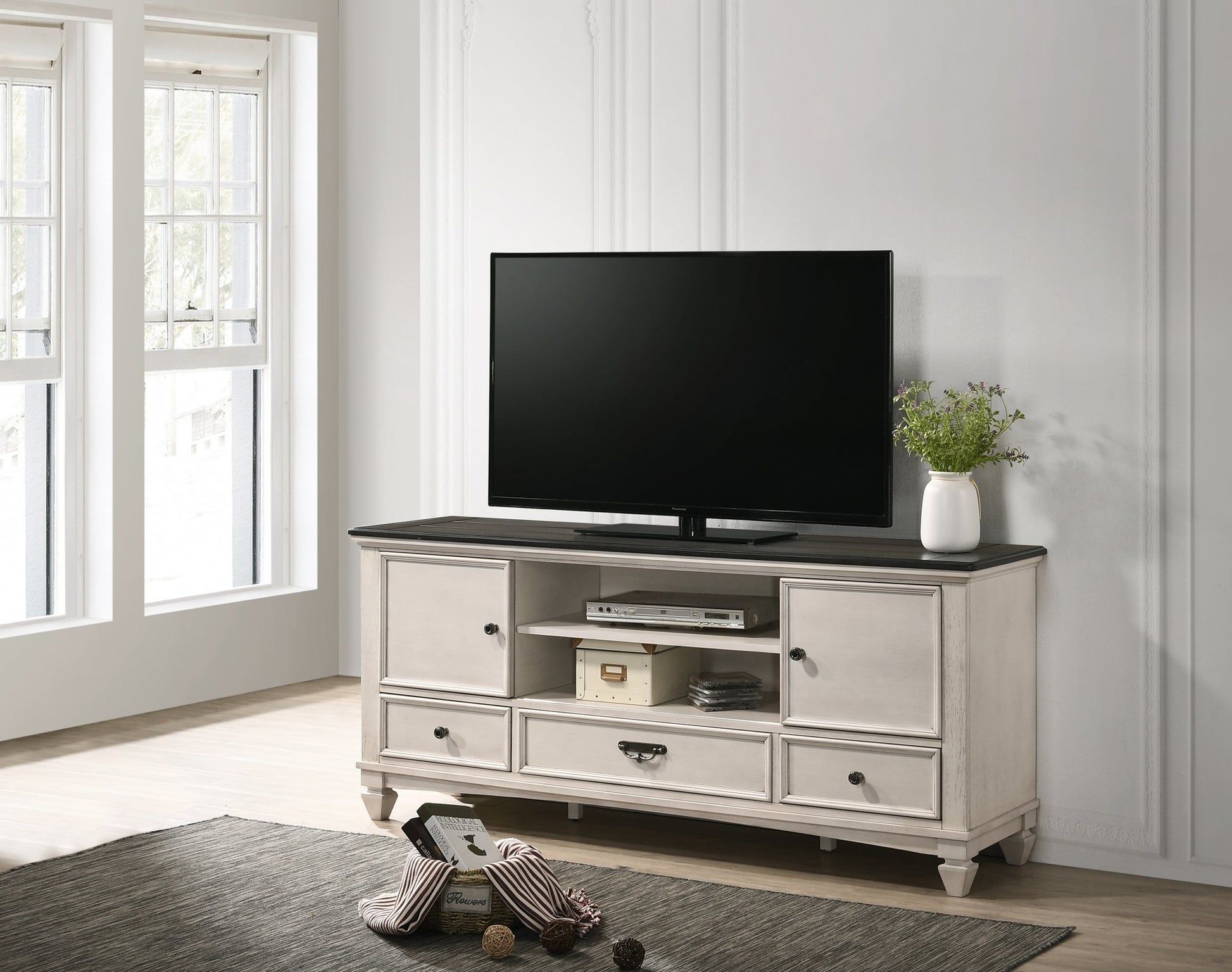 SAWYER TV STAND